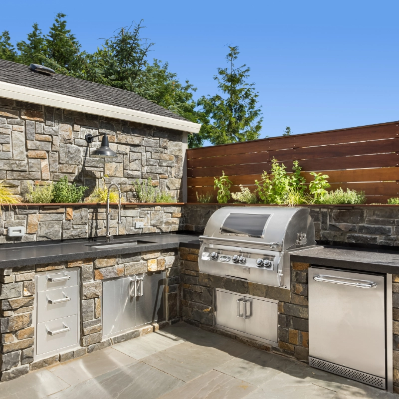 Outdoor Kitchen